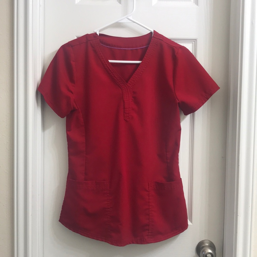 Scrub top